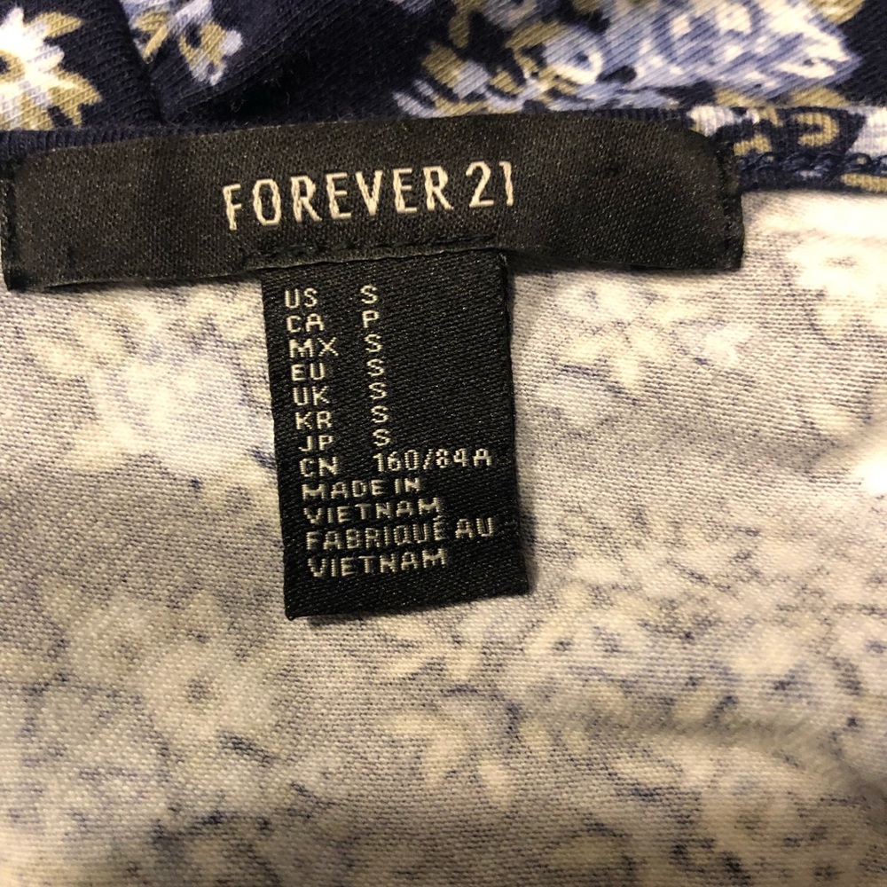 Forever 21 Dress - Picture 5 of 7